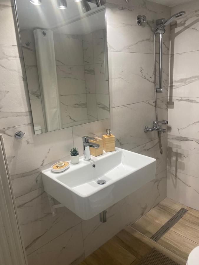 Thiseio Big Apartment Atena Exterior foto