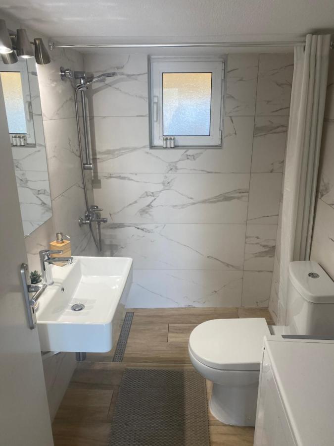 Thiseio Big Apartment Atena Exterior foto